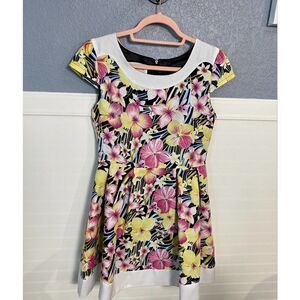 Neverland  Floral A-Line Cap Sleeve Mini Dress Women's Size Medium